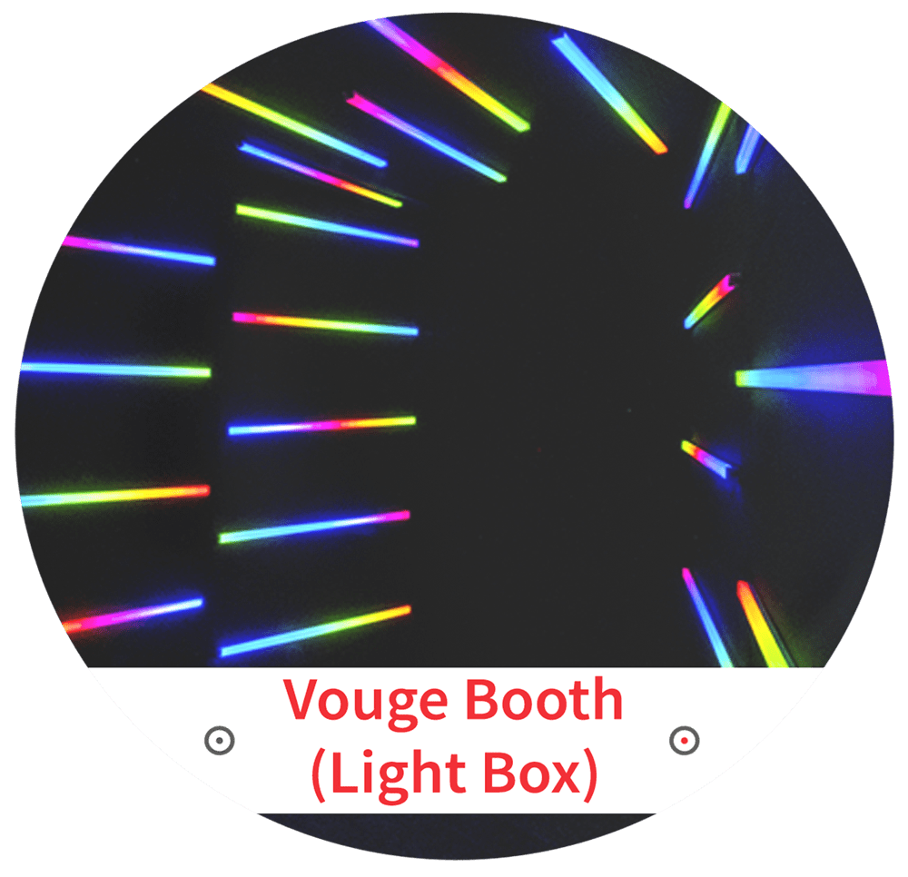001-Vouge-Booth_Light-Box