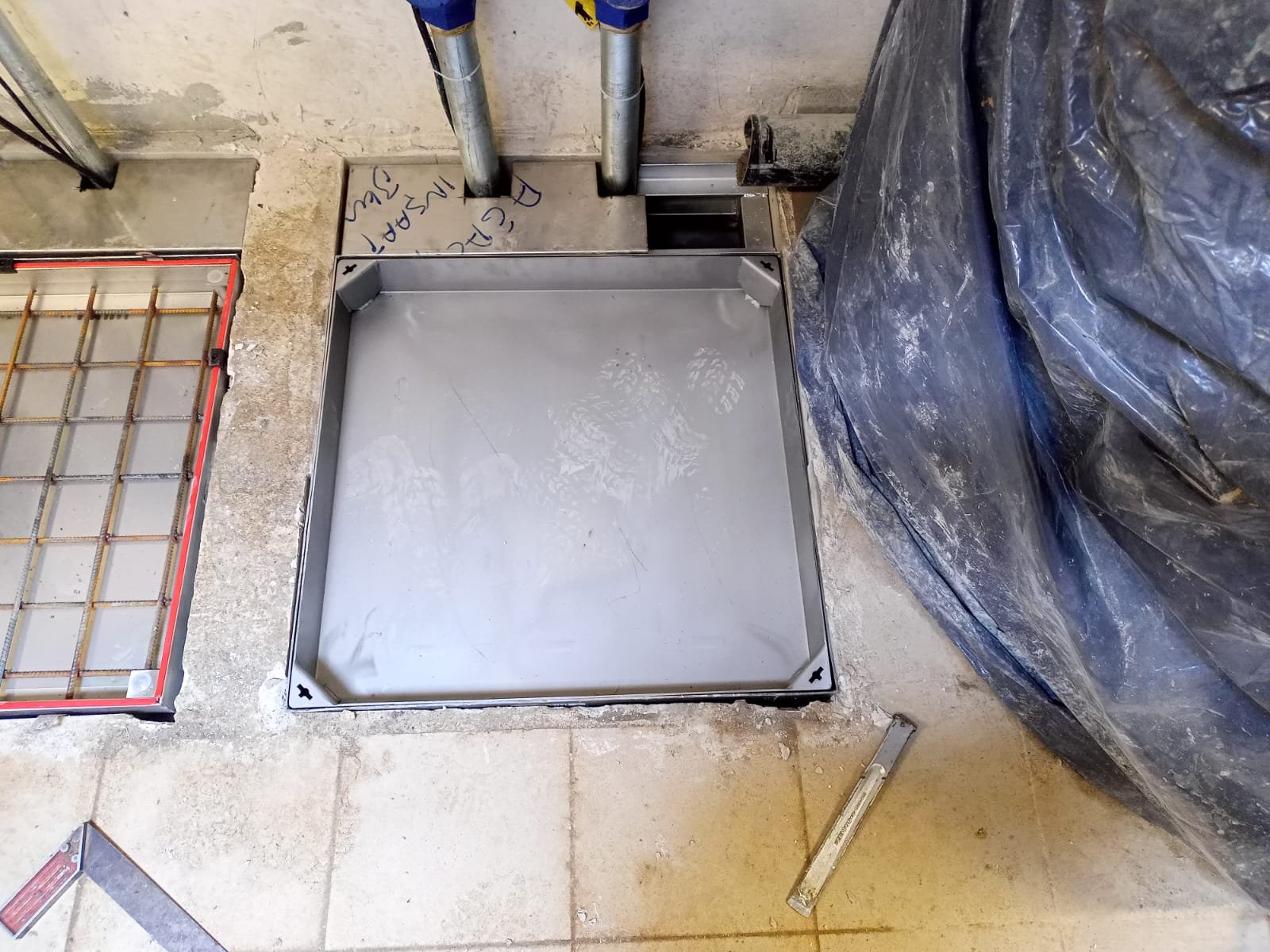 42170894-7f05-402b-a68d-51b48a7dcadd