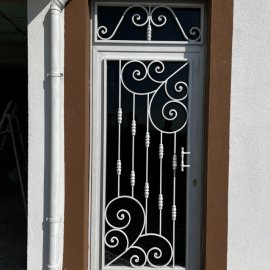 kod 120 apartman ve bina giriş kapıları