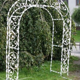 kod 04 ferforje taç