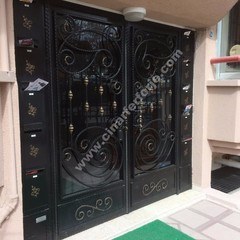 kod 07 apartman ve bina giriş kapıları