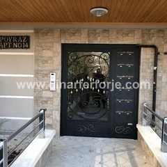 kod 54 apartman ve bina giriş kapıları