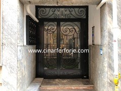 kod 92 apartman ve bina giriş kapıları