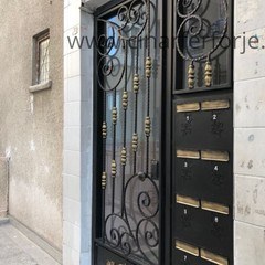 kod 93 apartman ve bina giriş kapıları