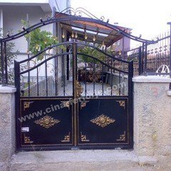 kod 10 bahçe giriş kapıları