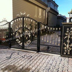 kod 13 bahçe giriş kapıları