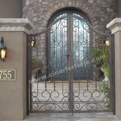 kod 16 bahçe giriş kapıları