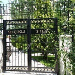 kod 38 bahçe giriş kapıları