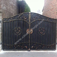 kod 39 bahçe giriş kapıları