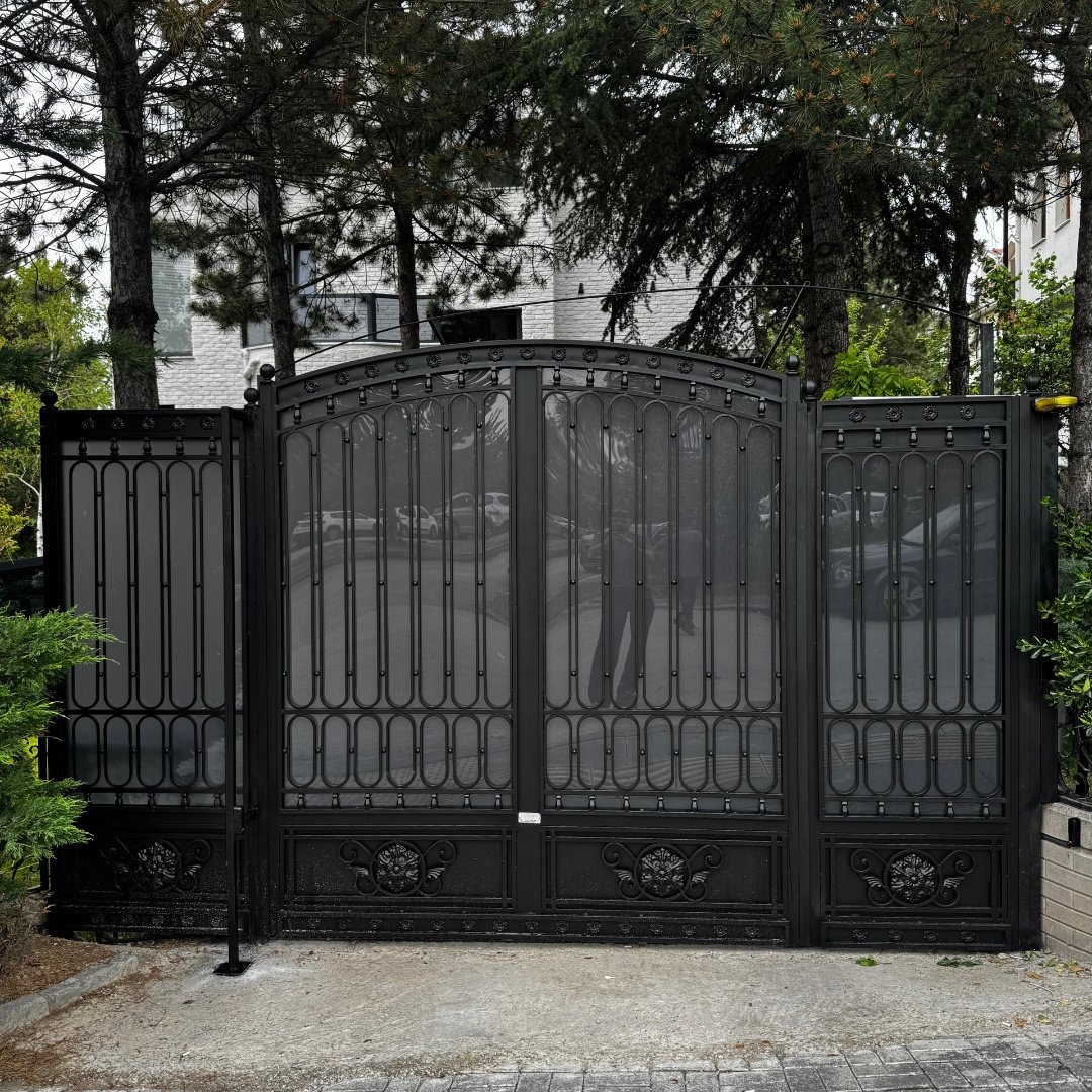 kod 38 raylı kapılar