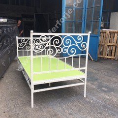 kod 17 yataklar ve yatak başlıkları