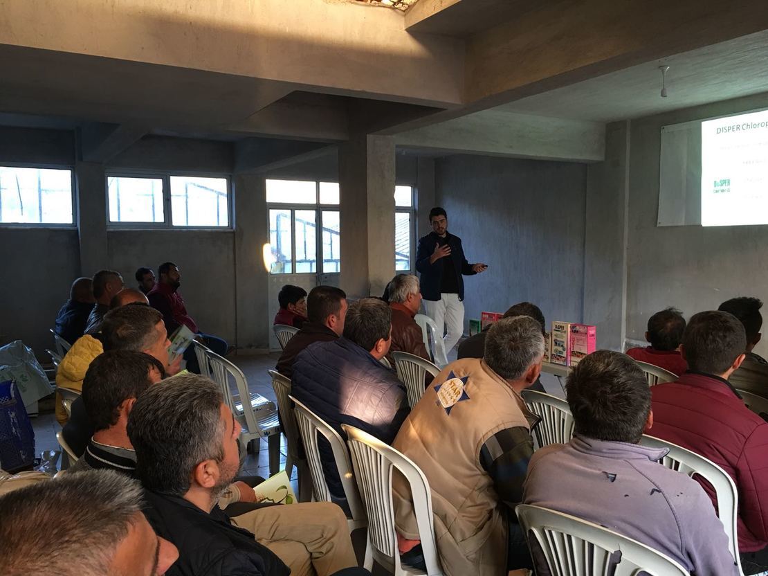 Beykonak mahallesinde çiftçi bilgilendirilmesi yapıldı.