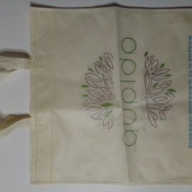 ქსოვილის ჩანთა1