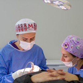Im Jahre 2015 haben wir unsere erste Haartransplantation durchgeführt