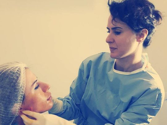 Bir Dermatolog Cildi İçin Ne Yapar?