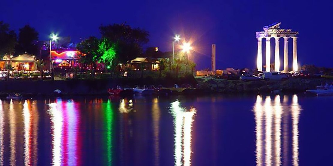 Side Sightseeing by Night