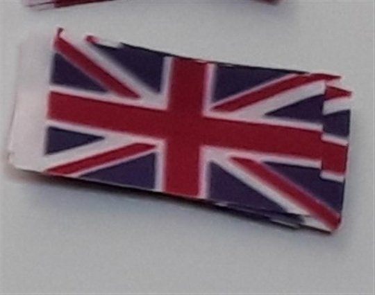 İNGİLİZ BEZ BAYRAK 20X30 MM