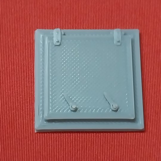 229 AMBAR KAPAĞI 30X30 MM