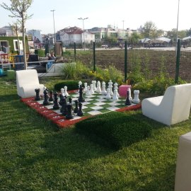 BAHÇE SATRANCI