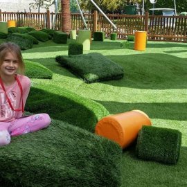 GRASS KIDS PLAYGROUND