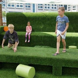 GRASS KIDS PLAYGROUND