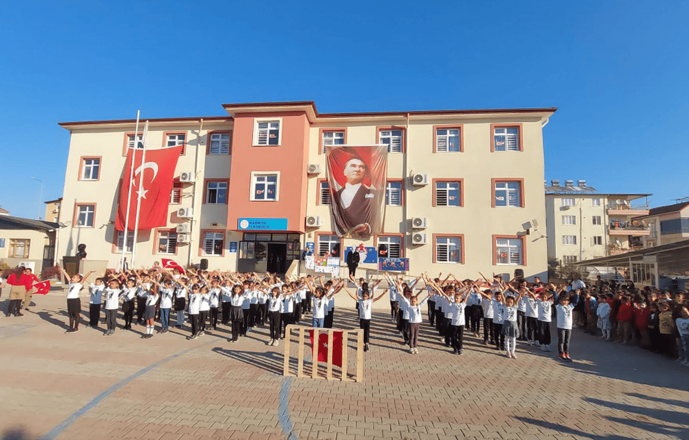 Antalya-Serik-Kadriye-Ortaokulu