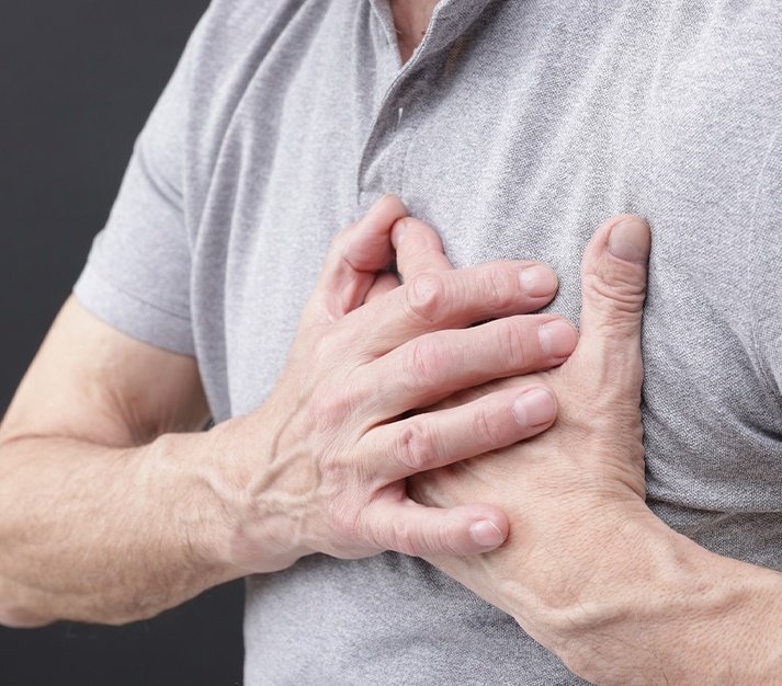 Aort-Anevrizmalarinin-Semptomlari-Nelerdir