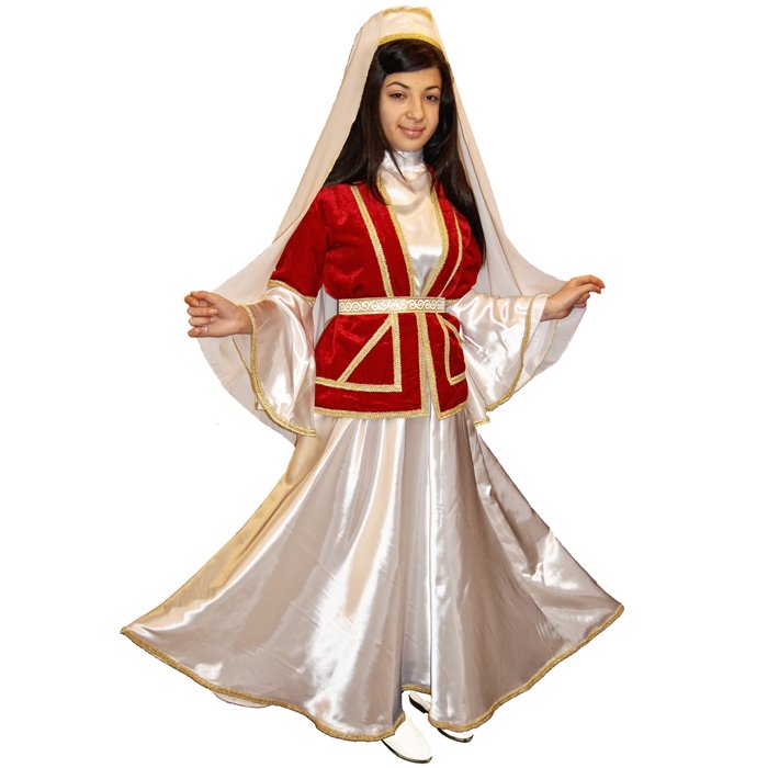 Kafkas Yöresel Kız Çocuk