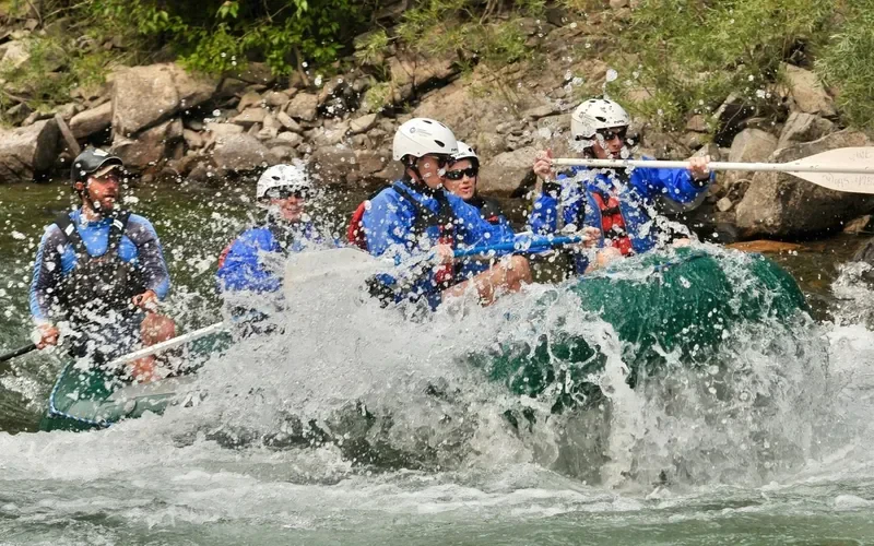 Raft in foaming rapids – Manavgat Rafting Prices