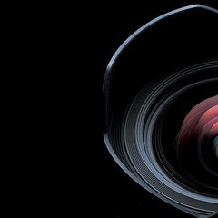 Fotoğraf makinesi lensi