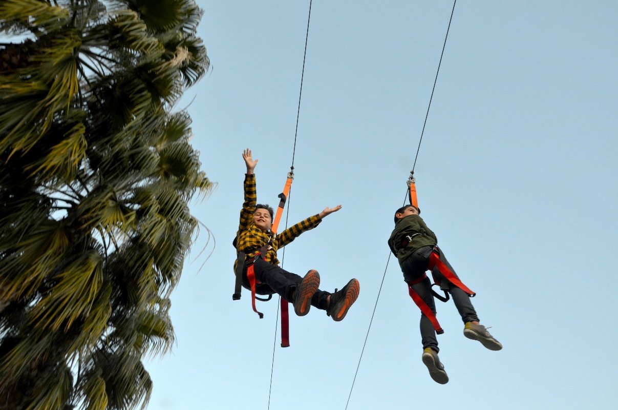 Mobil Zipline