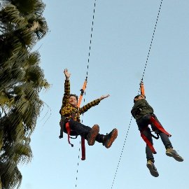 Mobil Zipline