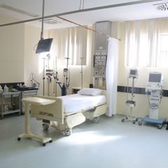 eslem hastanesi dahili yoğun bakım ünitesi