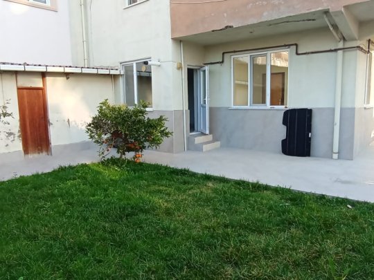 Şirintepe Bölgesi Giriş Kat Kiralık Daire