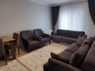 Ayazma Caddesinde Satılık 3+1 Daire