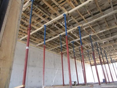 cephe iskelerinde iş güvenliği-dikme elemanı