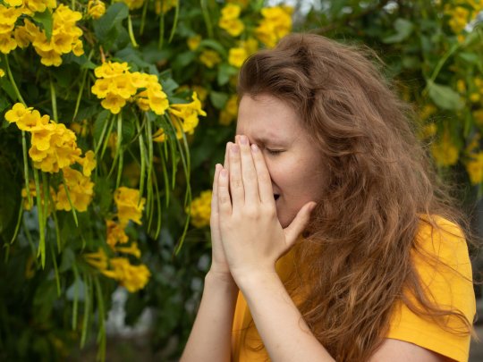 BAHAR AYLARI VE POLEN ALERJİSİ: RAHATSIZLIĞIN SİNSİ DÜŞMANI