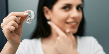 Kulak Arkası İşitme Cihazları Nedir?