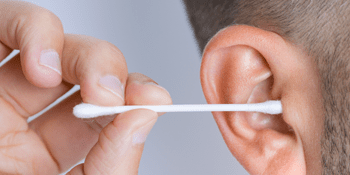 Kulak Temizliği ve İşitme Kaybı | Kulak Sağlığına Dikkat Edin