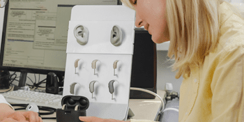 İşitme Cihazları İşitme Yeteneğini Eski Haline Getirir mi?