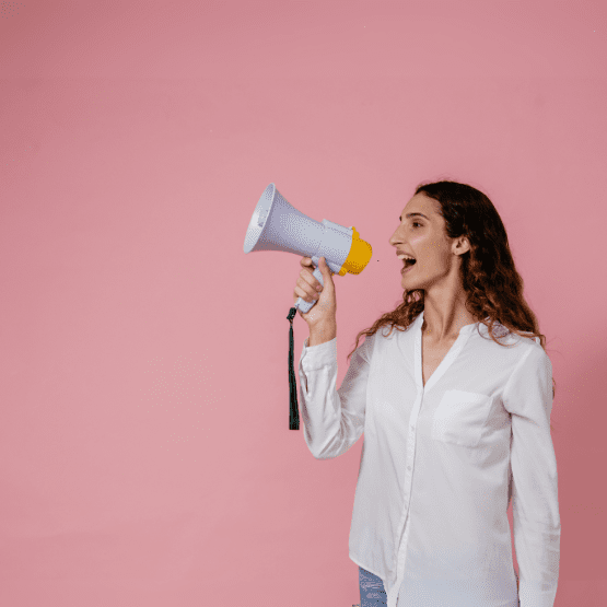 Isitme-Kaybi-Konusma-Kare