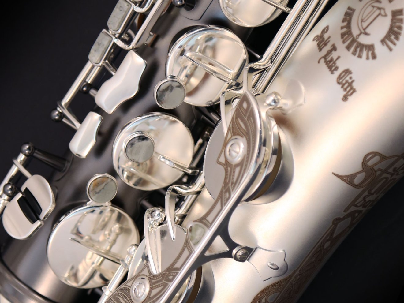 Neden Saksafon En “Havalı” Enstrümandır?