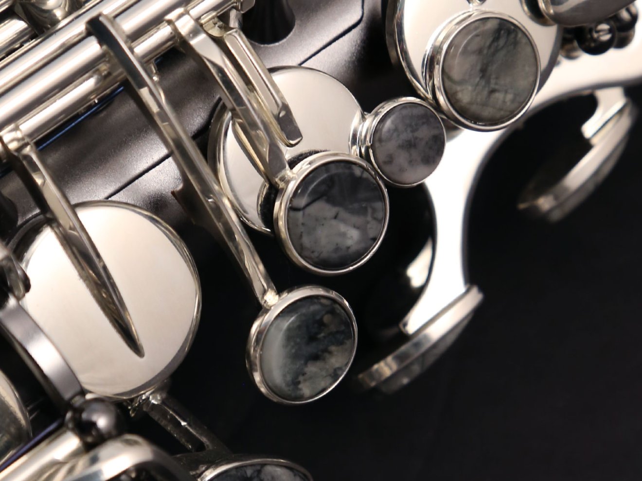 Saksafonda Parmak Hızlandırma