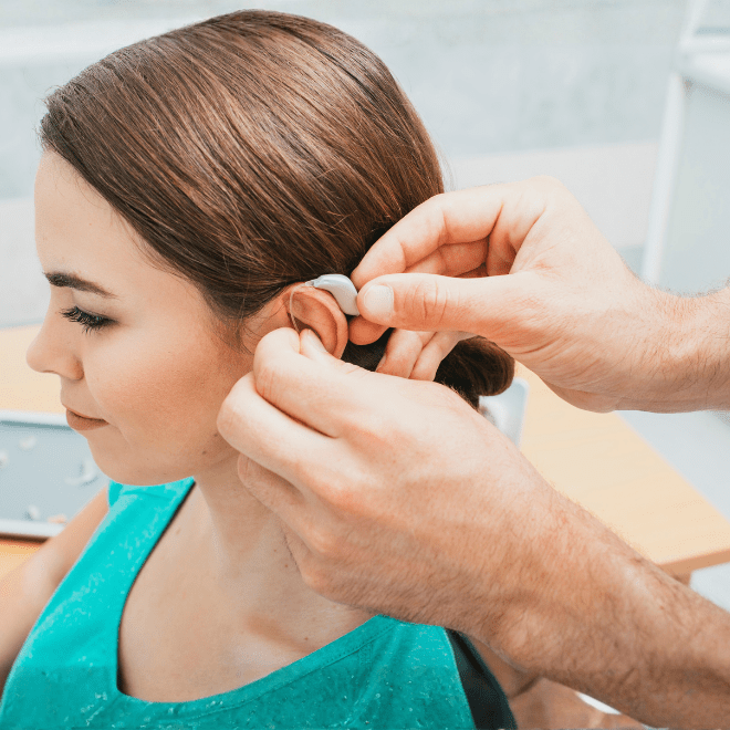 İşitme Cihazı Kullanımı: Kulak Tembelliği Miti ve Gerçekler