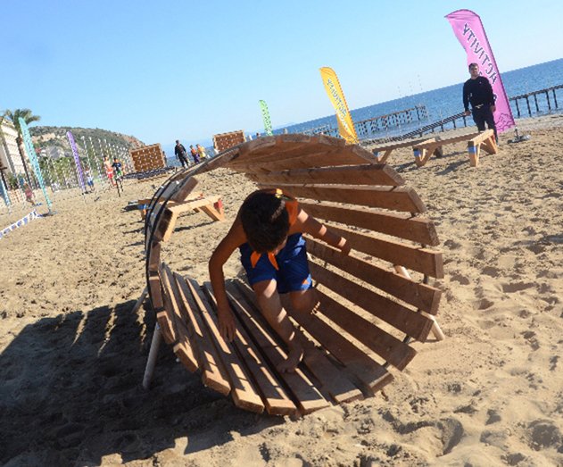 Mobile Survivor Trails