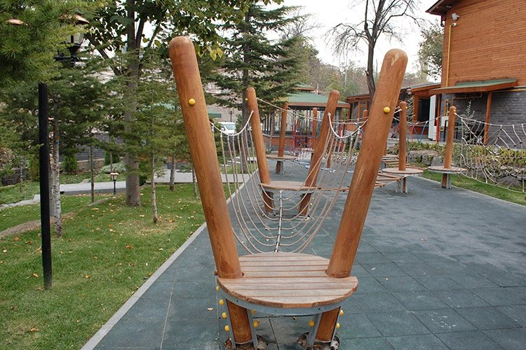 Kayseri Büyük Şehir Belediyesi Agac Evli Alcak İp Parkuru 5