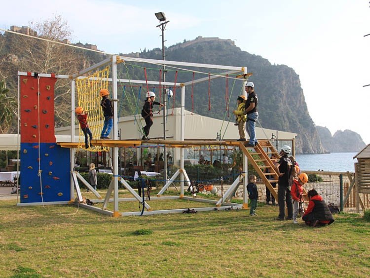 Mobil Çocuk Macera Parkları 10