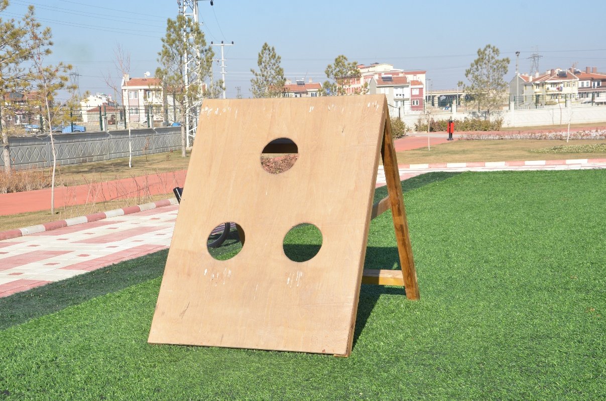 Mobile Survivor Trails