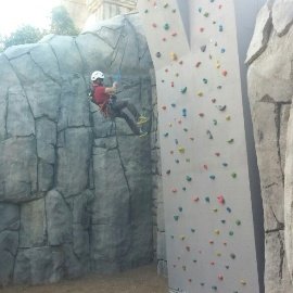 Plywood Tırmanma Duvarı