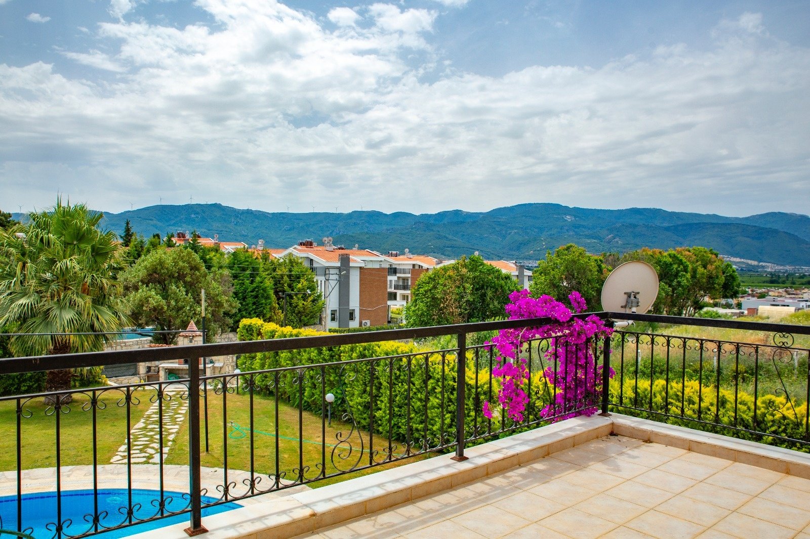 Villa 10 - Kuşadası Özel Havuzlu 4+1 Villa
